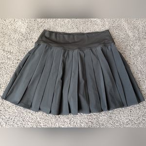 Offline by Aerie Nylon Pleated Tennis Skirt (Black) Size M